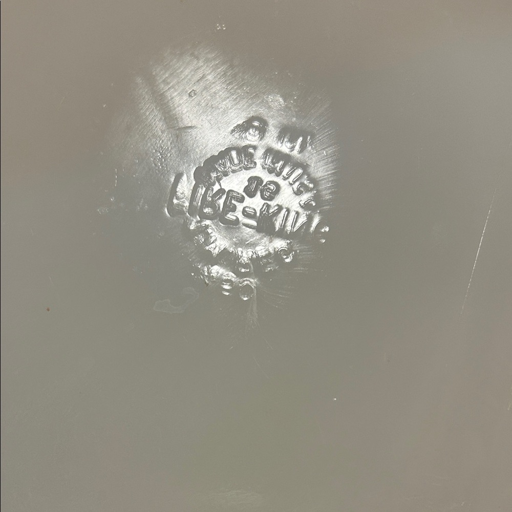 Vgt Anchor Hocking Fire King peach lustre round casserole dish. - Picture 2 of 7